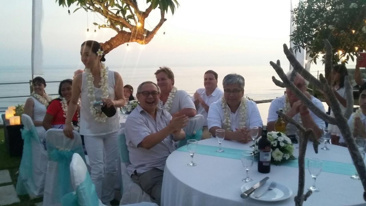 Indigo Dream Surf & Holiday Retreat Uluwatu  Luaran gambar